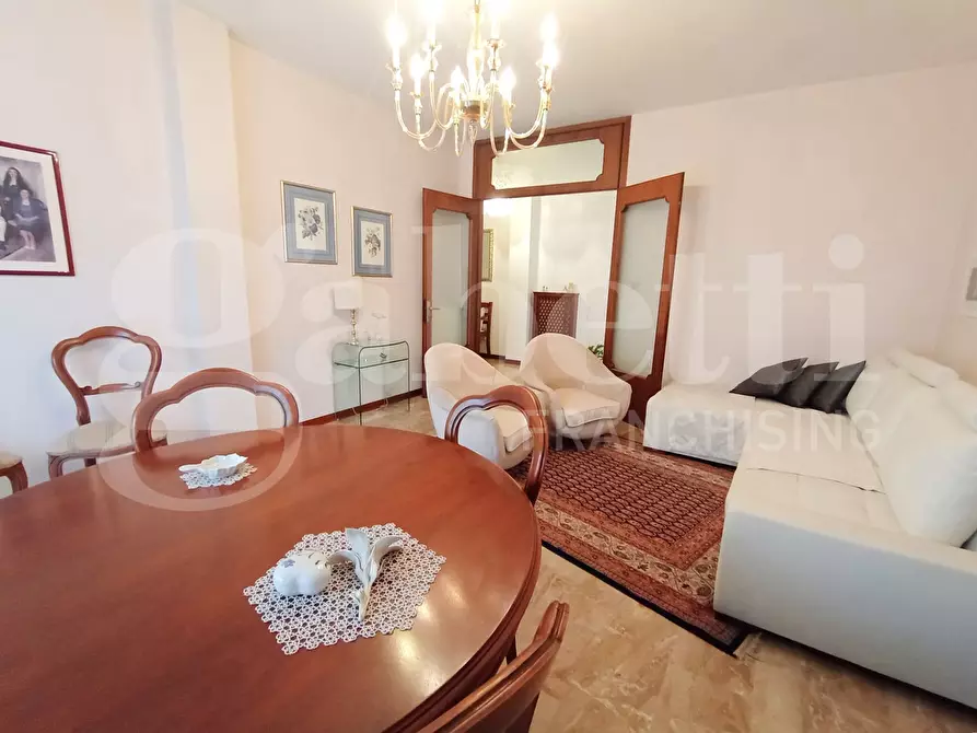 Immagine 2 di Appartamento in vendita  in Via CAVARZERE via Dei Martiri, 00 a Cavarzere