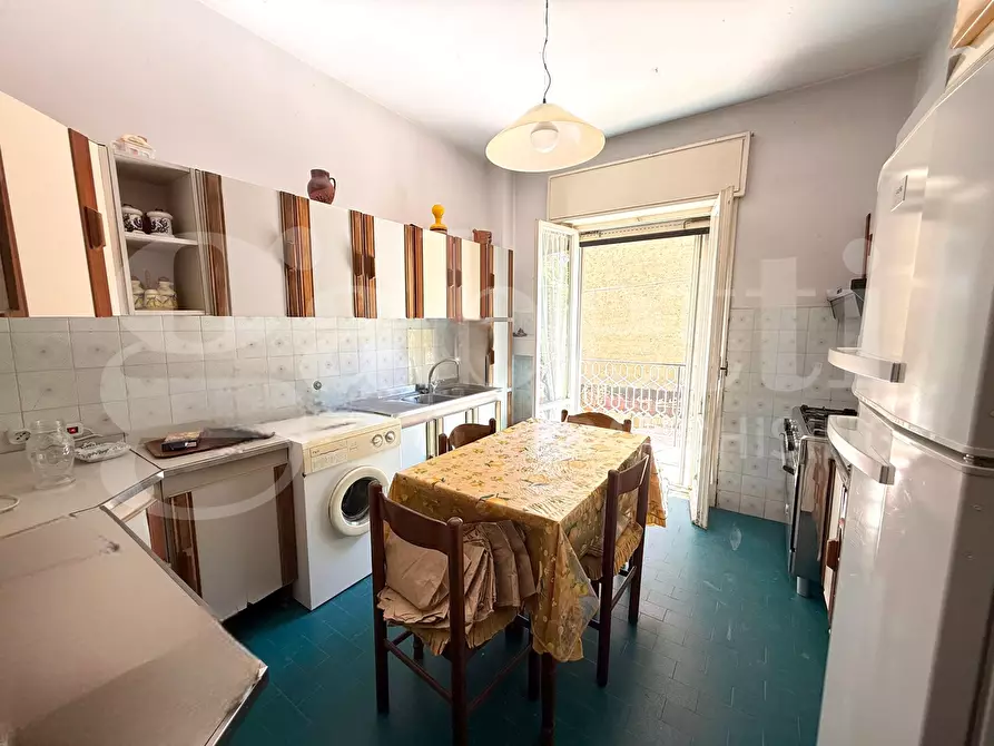 Immagine 23 di Appartamento in vendita  in Via michele guadagno a Napoli