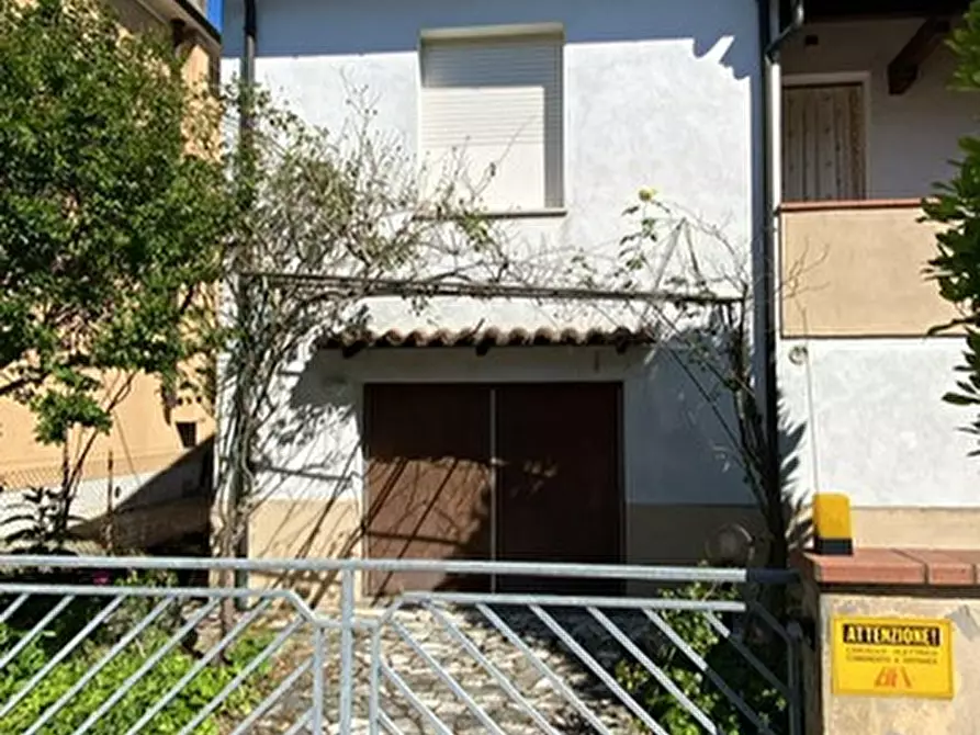 Immagine 23 di Casa indipendente in vendita  in Via Della Resistenza, 20 a Forlimpopoli