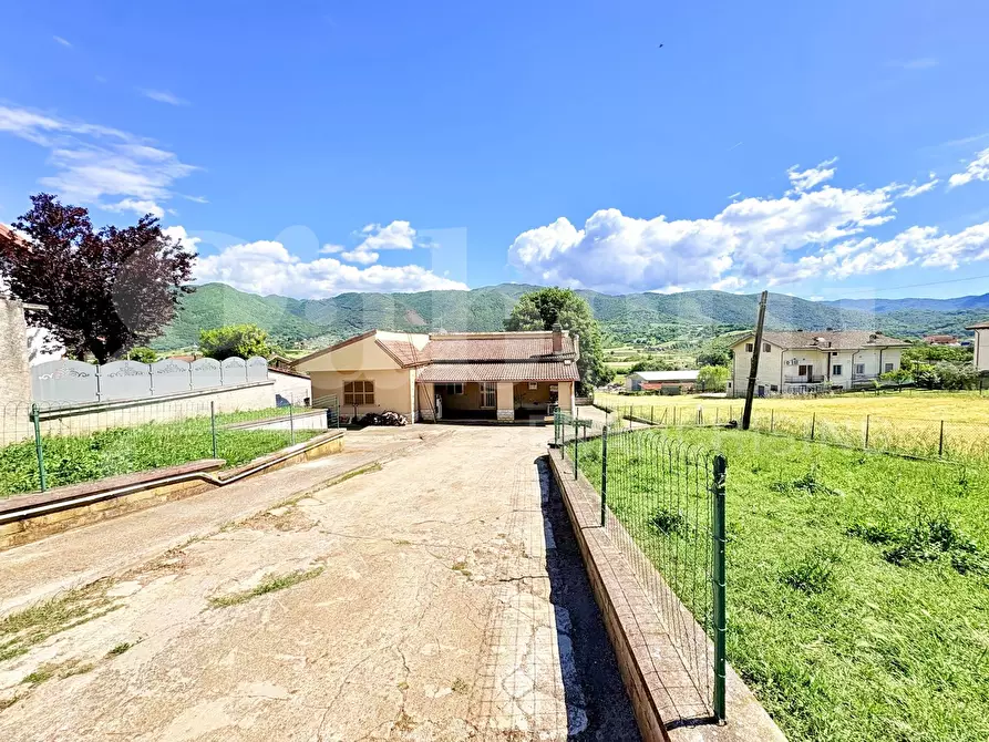 Immagine 46 di Villa in vendita  in Via San Valentino, 14 a Gavignano