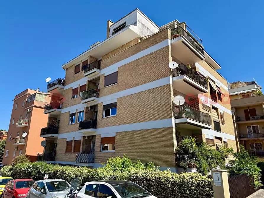 Immagine 2 di Appartamento in vendita  in Via Marcello Provenzale, 68 a Roma
