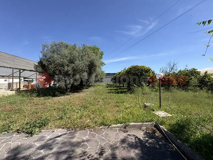 Immagine 38 di Casa bifamiliare in vendita  in Via PONTINA 148, 50 a Terracina