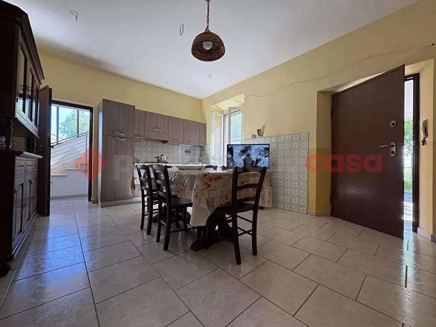 Immagine 4 di Casa bifamiliare in vendita  in Via PONTINA 148, 50 a Terracina