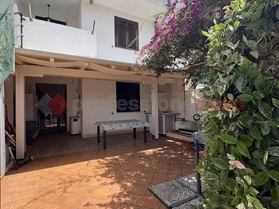 Immagine 2 di Appartamento in vendita  in Via SANT'ANTONIO, 3518 a Fondi