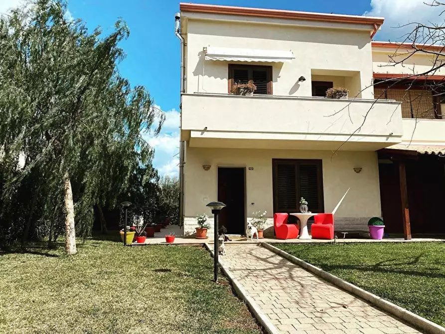 Immagine 16 di Villetta a schiera in vendita  in Traversa carrozziere, snc a Siracusa