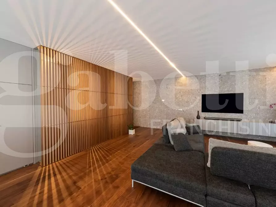 Immagine 7 di Villa in vendita  in Via Giacomo Leopardi, 4 a Mogliano Veneto