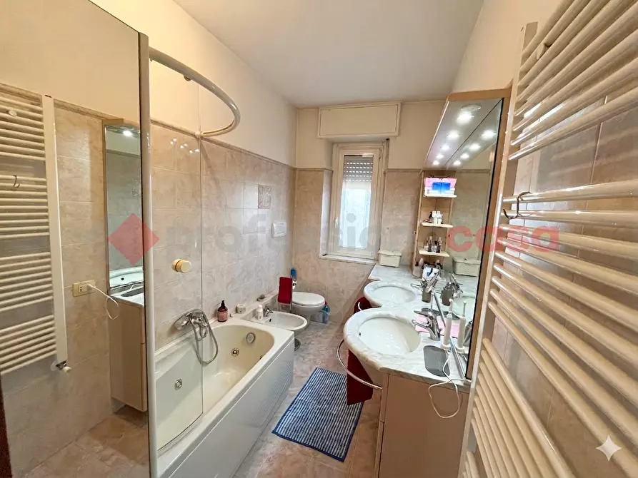 Immagine 18 di Appartamento in vendita  in Via xxix maggio, 223 a Legnano