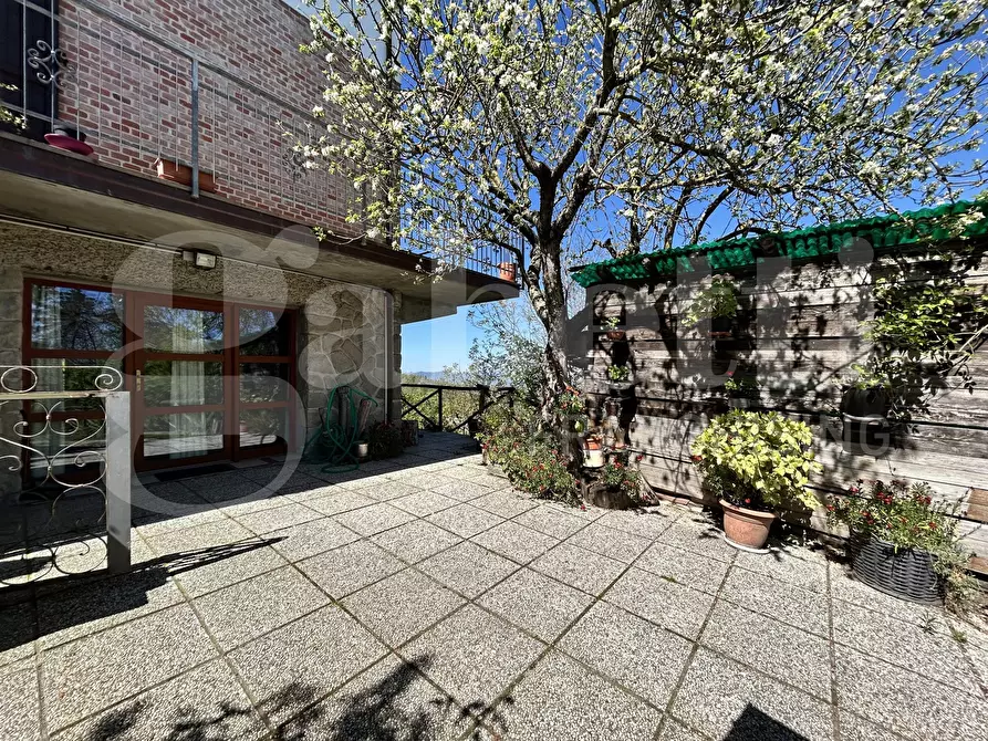 Immagine 2 di Villa in vendita  in Via NAPOLEONICA a Loiano