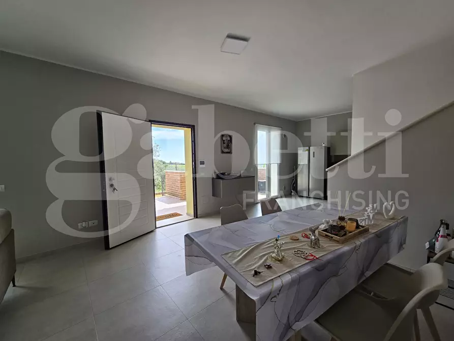 Immagine 9 di Villetta a schiera in vendita  in Via Francia, 3 a Roseto Degli Abruzzi