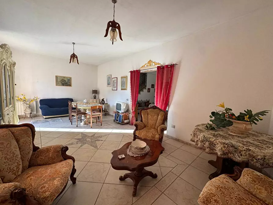 Immagine 3 di Casa indipendente in vendita  in Via Eleonora, 4 a Fordongianus