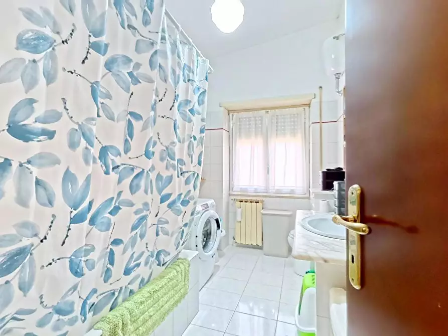 Immagine 6 di Appartamento in vendita  in Via BOVEGNO, 16 a Roma