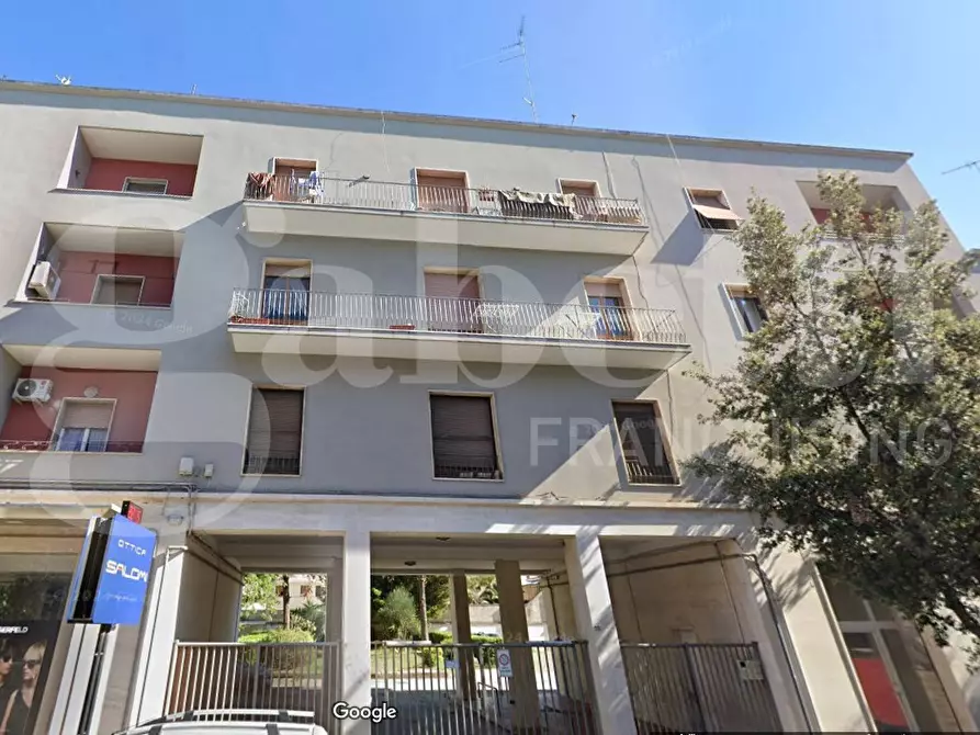 Immagine 26 di Appartamento in vendita  in Via Imperatore Adriano, 28 a Lecce