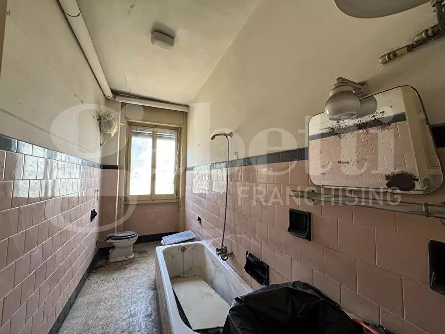 Immagine 12 di Appartamento in vendita  in Via Imperatore Adriano, 28 a Lecce