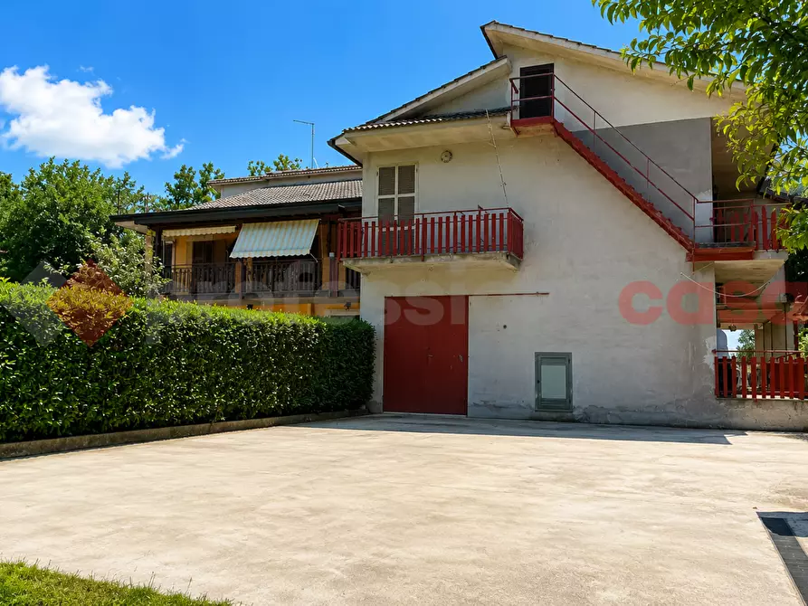 Immagine 3 di Villa in vendita  in Via Cavariccio, 40 a Alatri