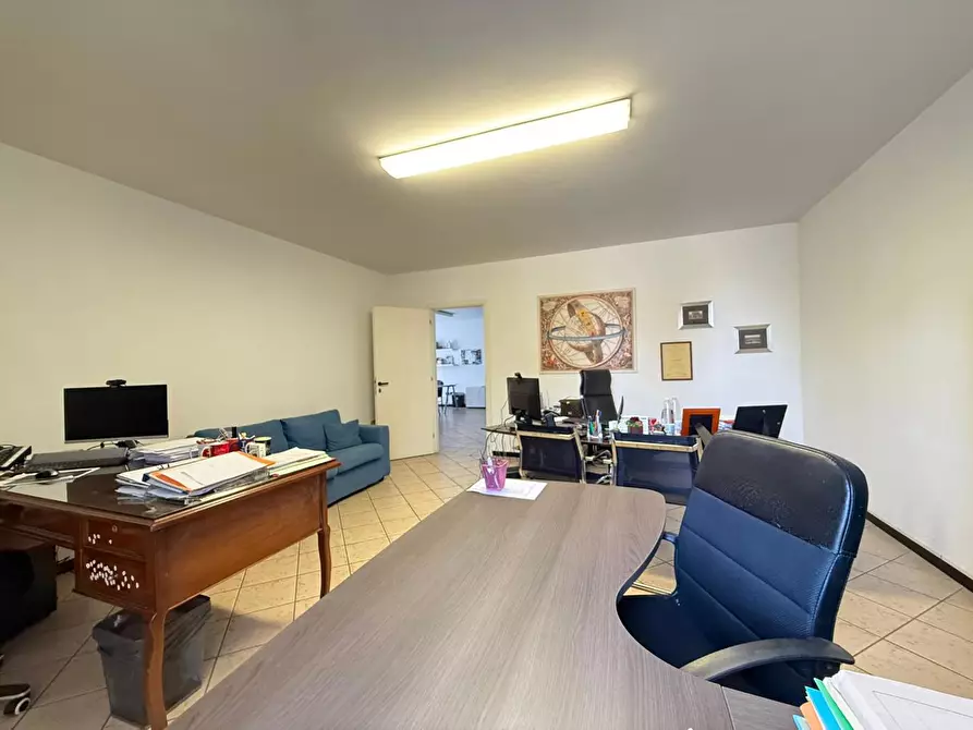 Immagine 18 di Appartamento in vendita  in Via contrada del barbone, 1 a Rovato