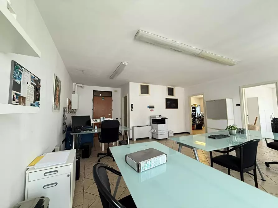 Immagine 10 di Appartamento in vendita  in Via contrada del barbone, 1 a Rovato