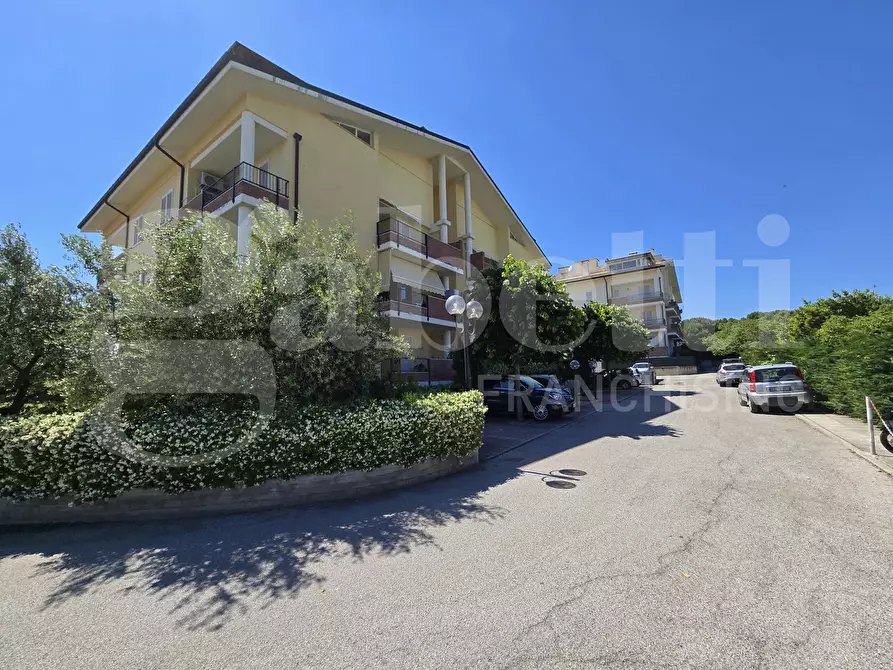 Immagine 23 di Appartamento in vendita  in Via Bellini, 8 a Giulianova