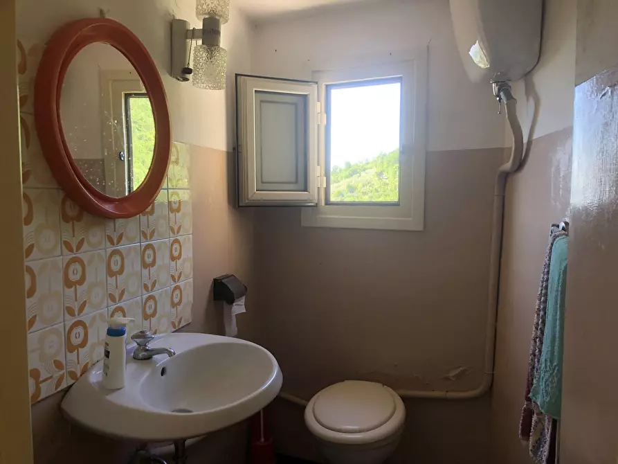 Immagine 26 di Casa indipendente in vendita  in Via della Cisterna, 27 a Guarcino