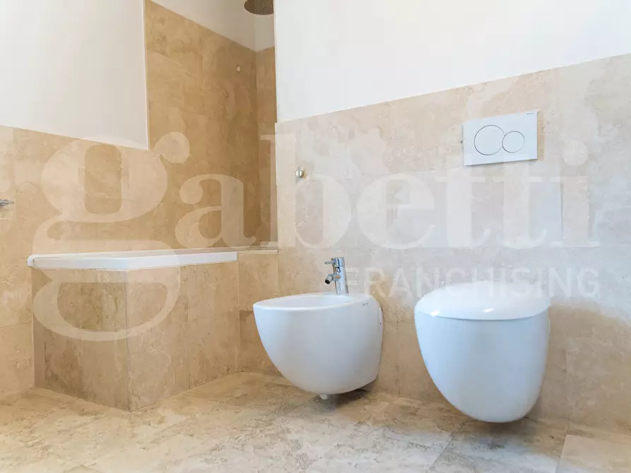 Immagine 15 di Villetta a schiera in vendita  in Via Terraglio, . a Venezia