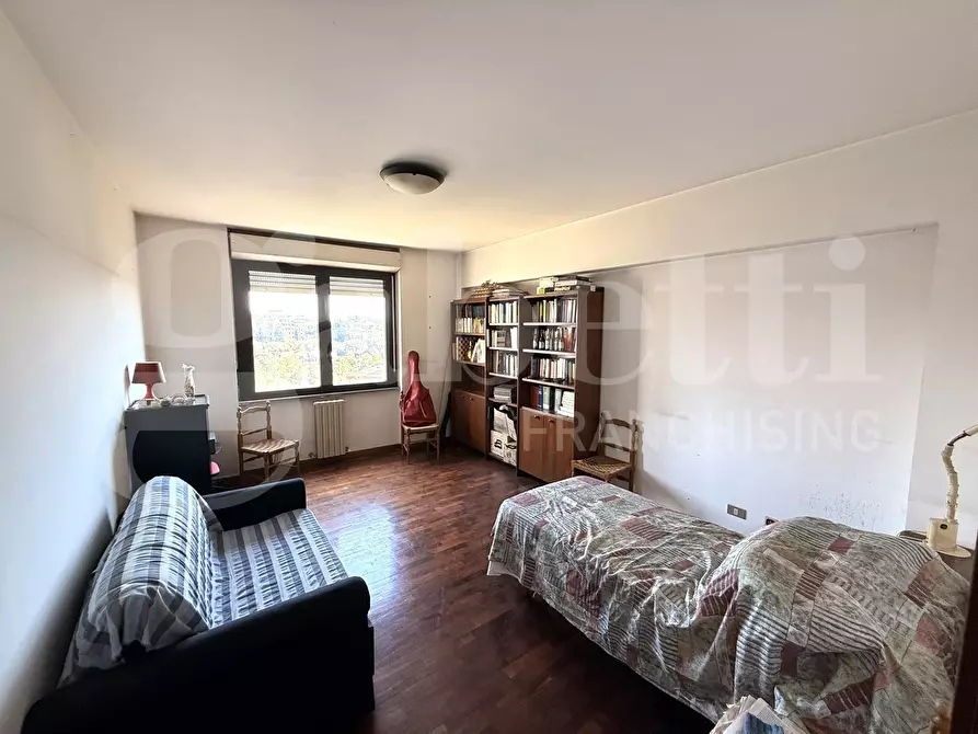 Immagine 17 di Appartamento in vendita  in Via Renato Cesarini, 97 a Roma