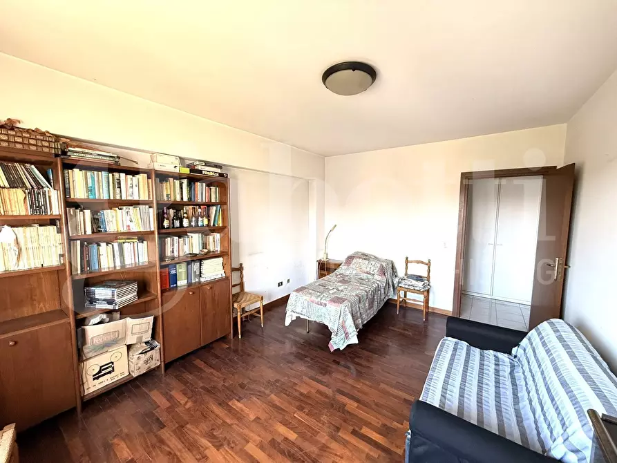 Immagine 18 di Appartamento in vendita  in Via Renato Cesarini, 97 a Roma