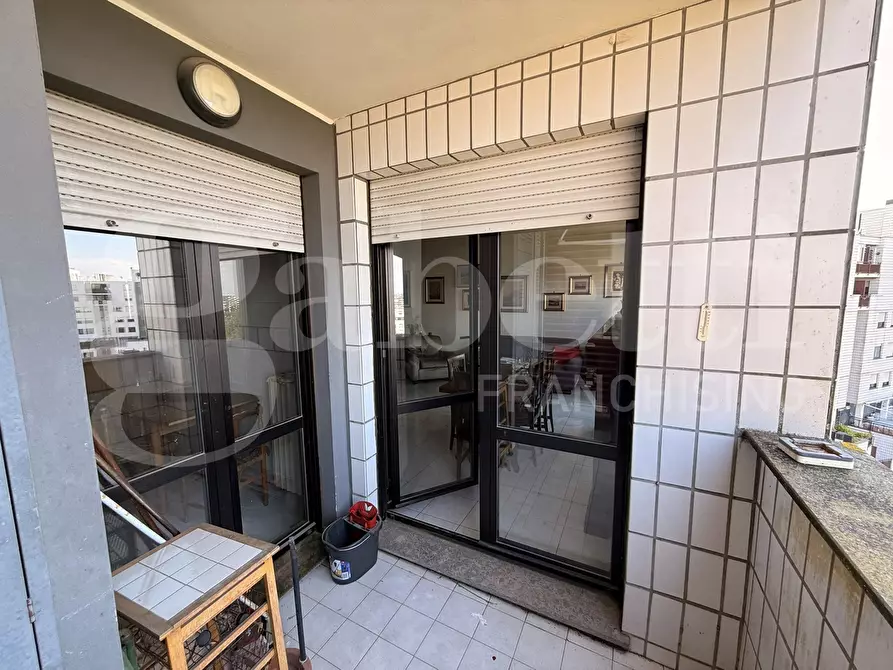 Immagine 4 di Appartamento in vendita  in Via Renato Cesarini, 97 a Roma