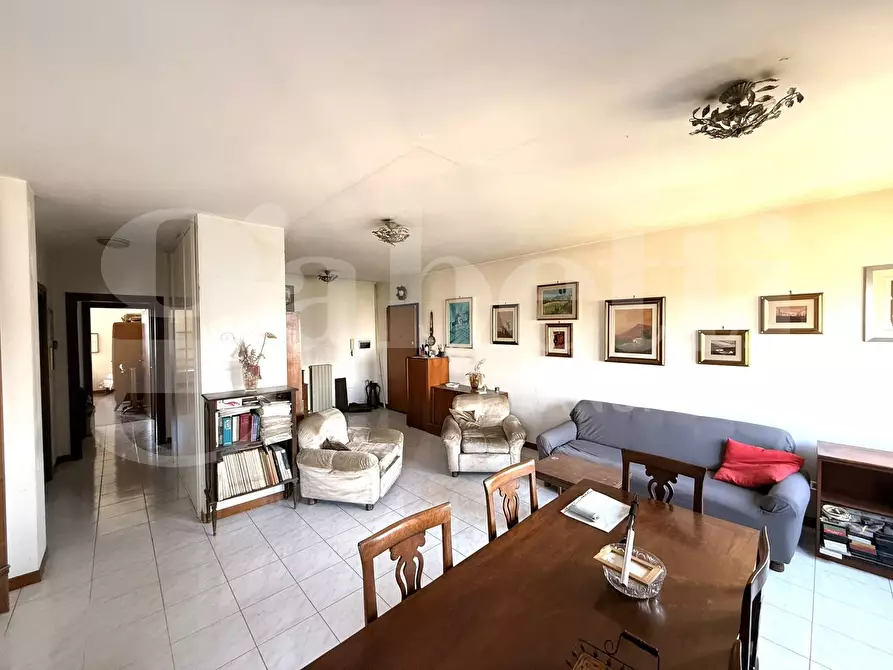 Immagine 1 di Appartamento in vendita  in Via Renato Cesarini, 97 a Roma