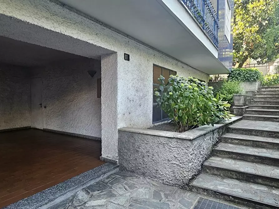 Immagine 3 di Magazzino in vendita  in Via Delle Gardenie, 11 a Cusano Milanino