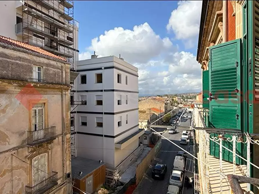 Immagine 15 di Appartamento in vendita  in Via francesco crispi, 102 a Siracusa