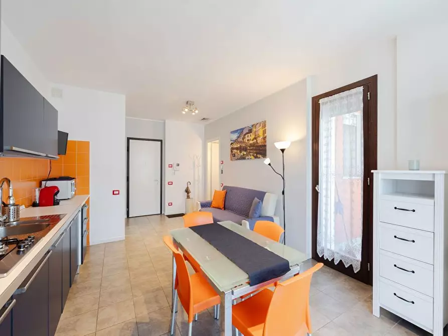Immagine 7 di Appartamento in vendita  in Via ANSALDO, 12 a Milano