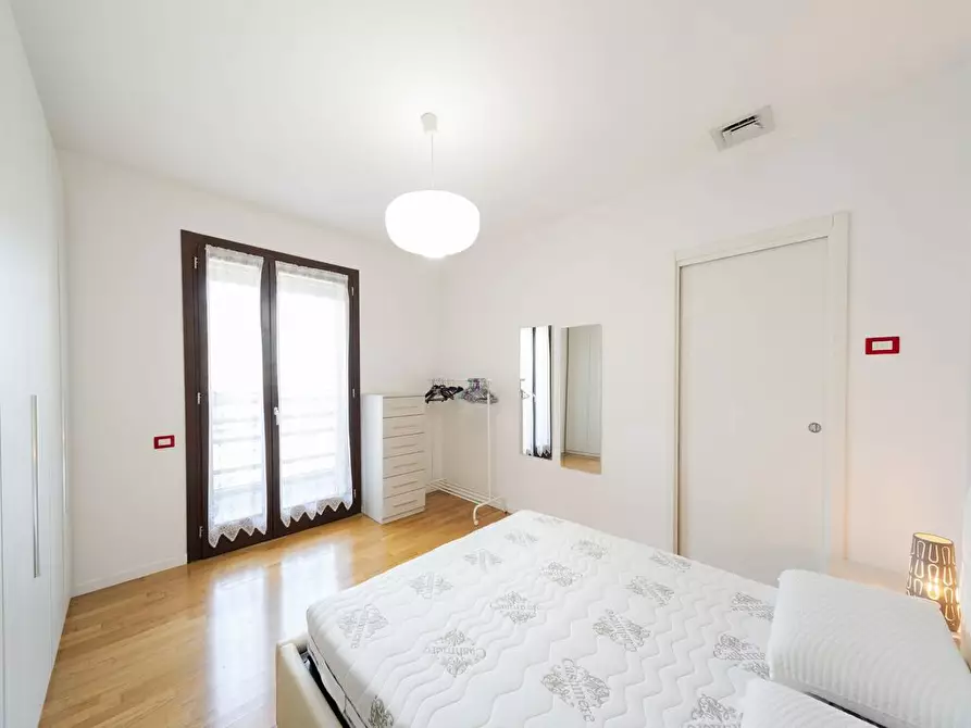 Immagine 15 di Appartamento in vendita  in Via ANSALDO, 12 a Milano