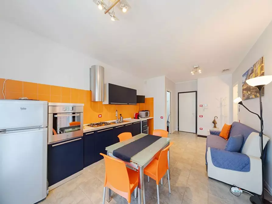 Immagine 4 di Appartamento in vendita  in Via ANSALDO, 12 a Milano