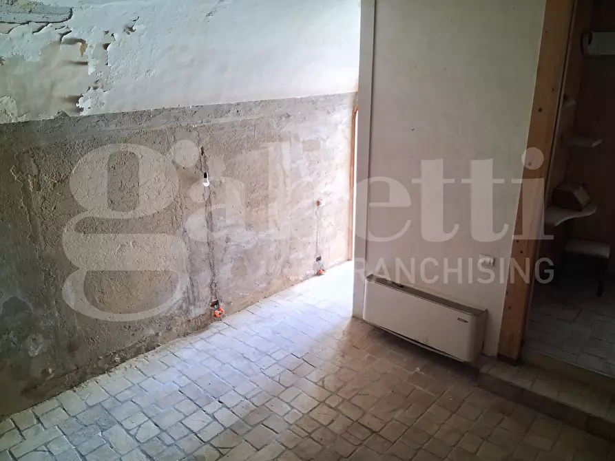 Immagine 6 di Palazzo in vendita  in Via Felicia SchininÃ , 216 a Ragusa