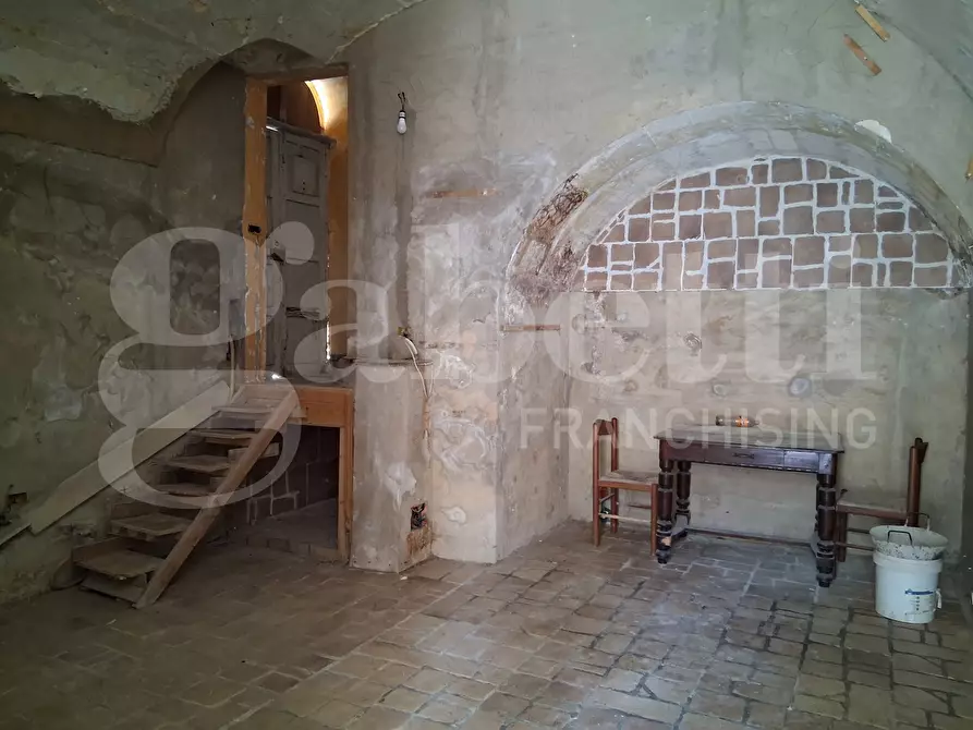 Immagine 4 di Palazzo in vendita  in Via Felicia SchininÃ , 216 a Ragusa