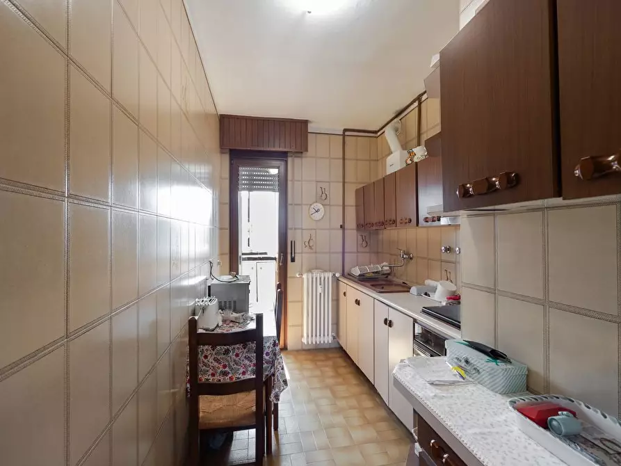 Immagine 5 di Appartamento in vendita  in Viale SUZZANI, 284 a Milano