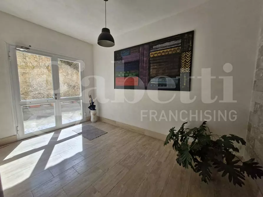 Immagine 9 di Appartamento in vendita  in Via Piana degli Albanesi a Palermo