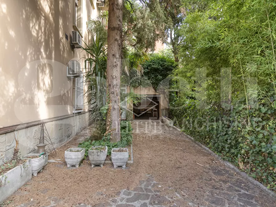 Immagine 34 di Appartamento in vendita  in Via MURRI a Bologna