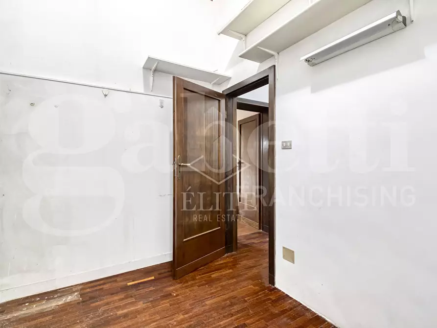 Immagine 24 di Appartamento in vendita  in Via MURRI a Bologna