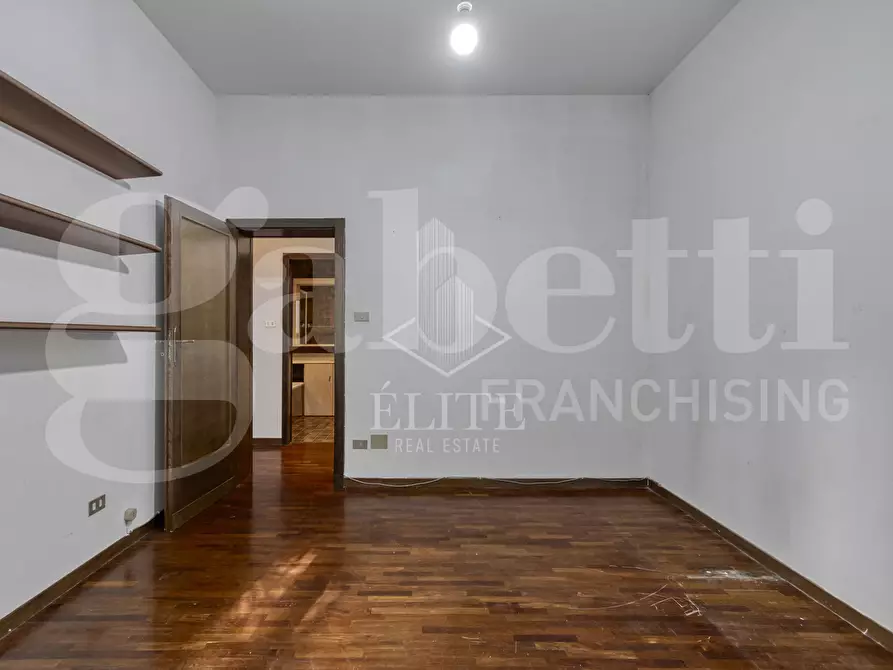 Immagine 16 di Appartamento in vendita  in Via MURRI a Bologna