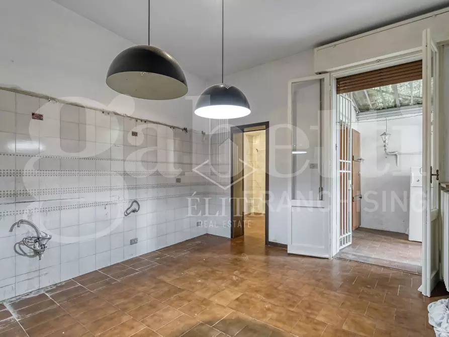 Immagine 25 di Appartamento in vendita  in Via MURRI a Bologna