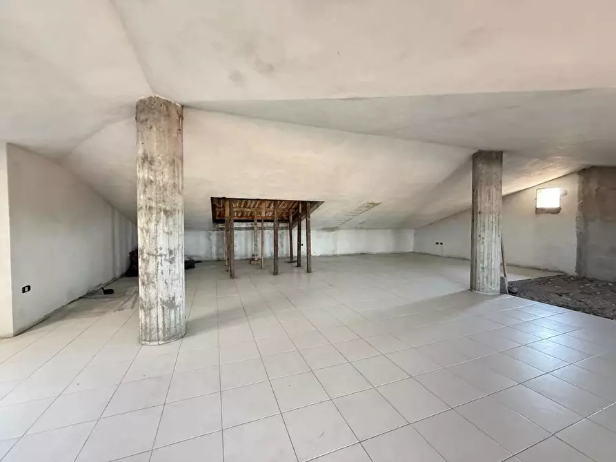 Immagine 23 di Multiproprietà in vendita  in Via SAN ROCCO a Rovato