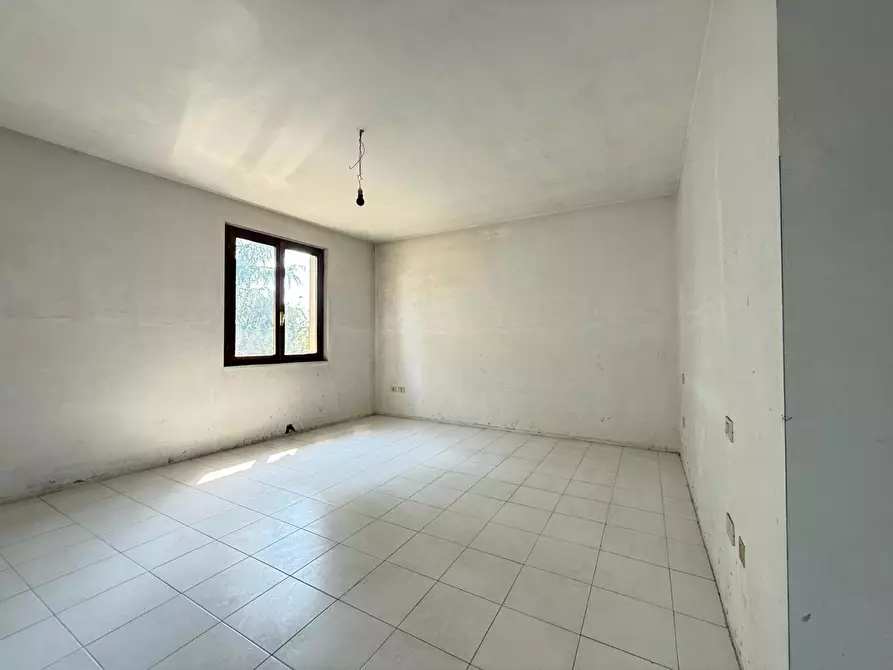 Immagine 21 di Multiproprietà in vendita  in Via SAN ROCCO a Rovato