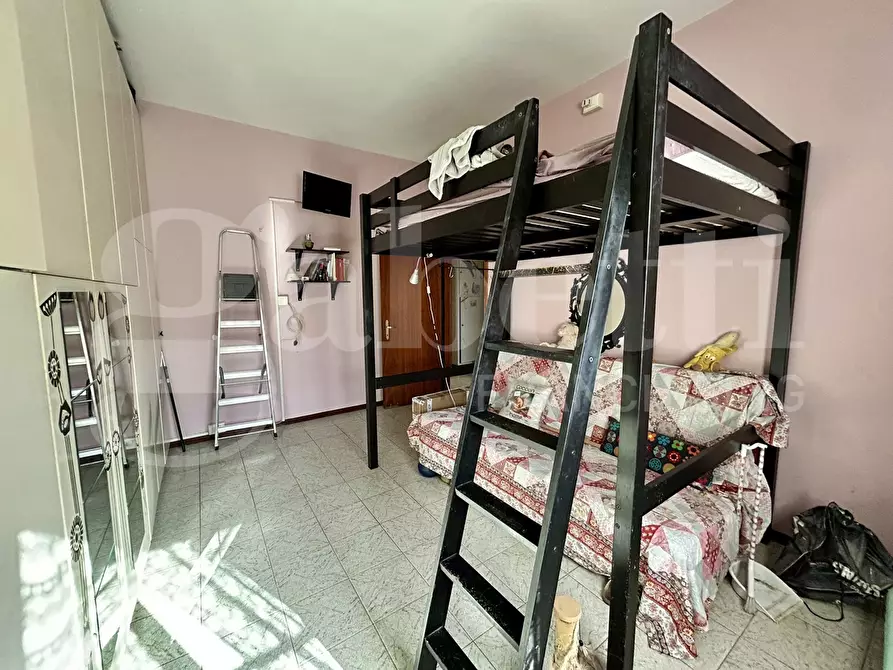 Immagine 14 di Appartamento in vendita  in Via Alfredo Calzolari a Bologna