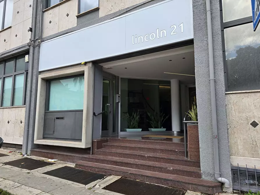Immagine 3 di Ufficio in affitto  in Via Lincoln, 21 a Palermo