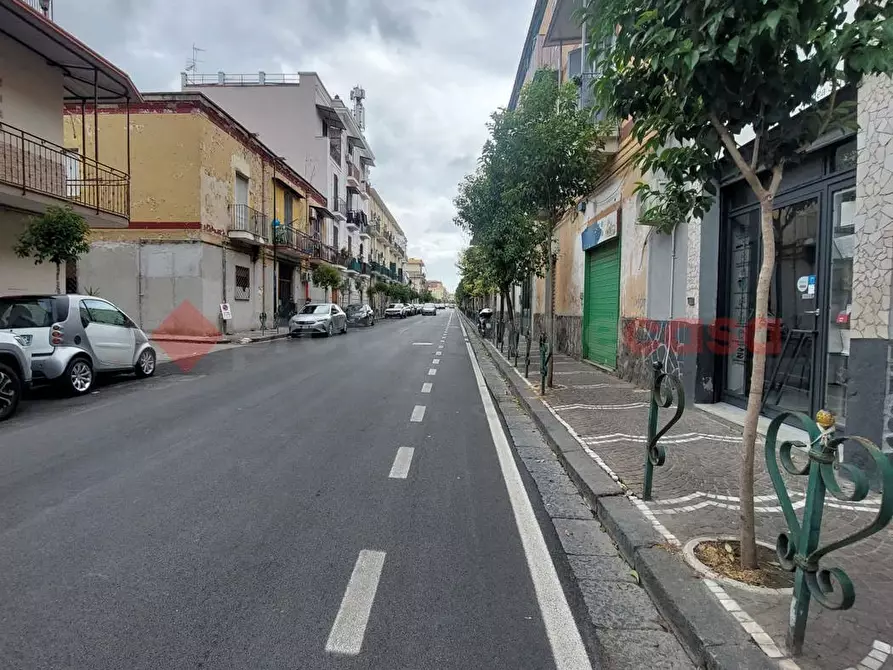 Immagine 10 di Negozio in affitto  in Corso Protopisani, 67 a Napoli