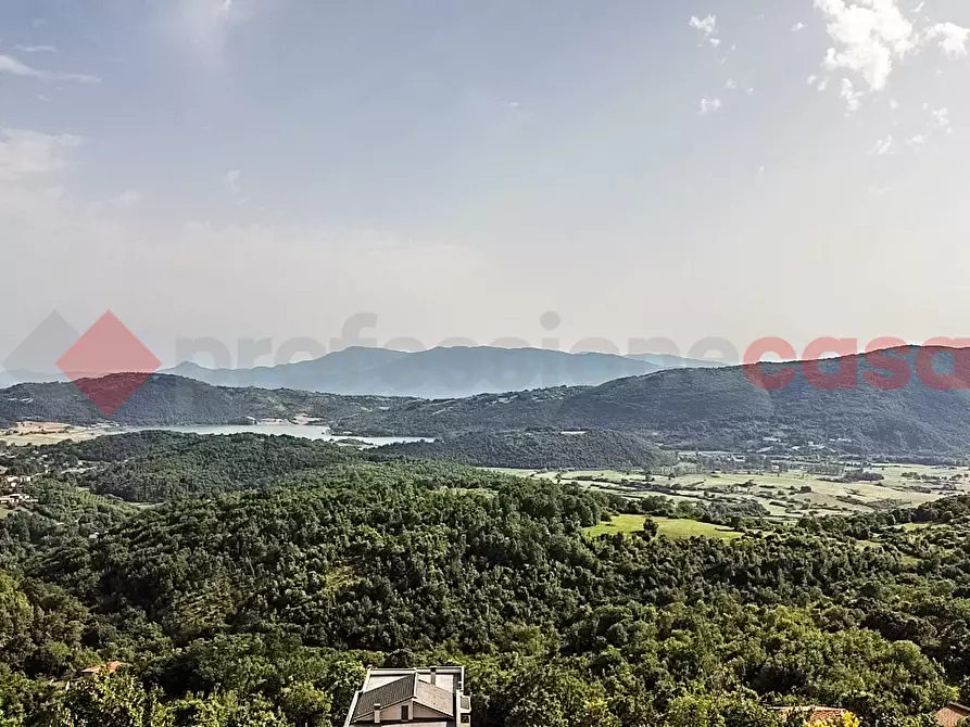 Immagine 23 di Villa in vendita  in Via Circonvallazione Cerano, 24 a Torre Cajetani