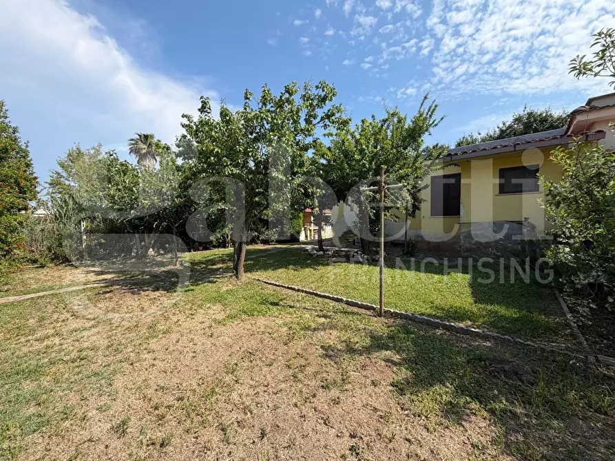 Immagine 18 di Casa bifamiliare in vendita  in Via Montecristo, 44 a Latina