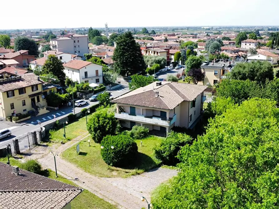 Immagine 12 di Villa in vendita  in Via MARTINENGO, 29 a Rovato