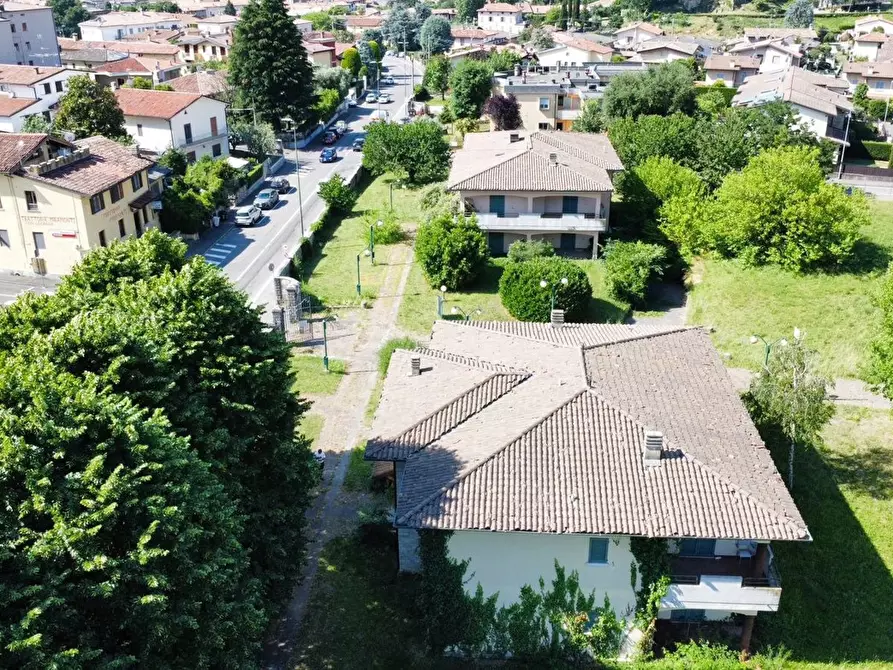 Immagine 12 di Villa in vendita  in Via MARTINENGO, 31 a Rovato