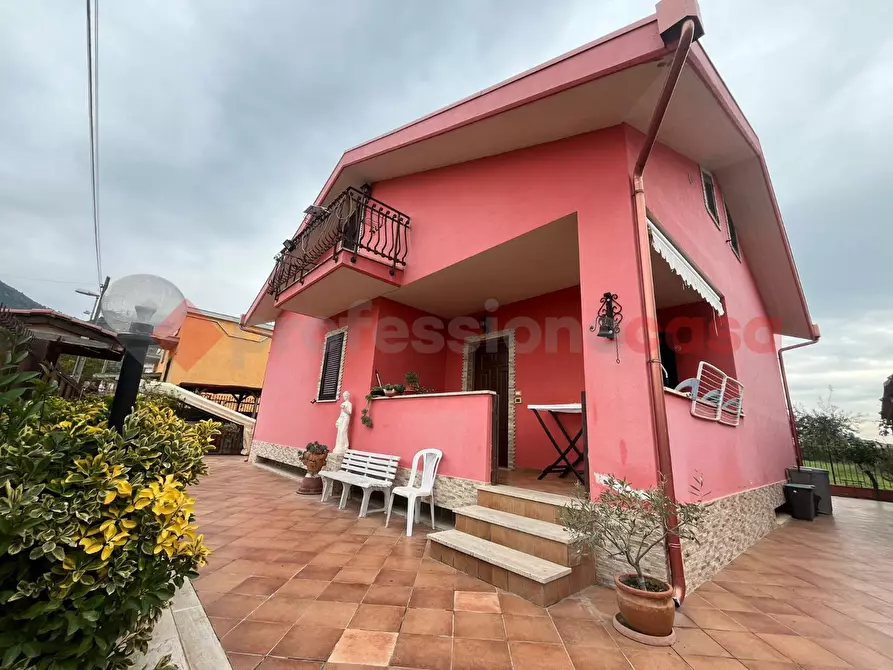 Immagine 2 di Villa in vendita  in Strada Colle Nocello, 26 a Tivoli
